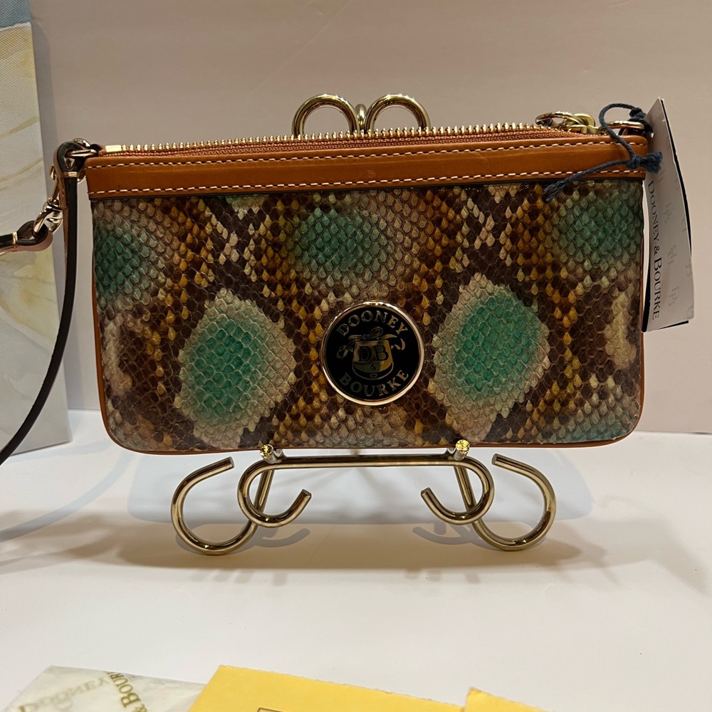 Dooney & Bourke Tan and Green Snake Print Clutch - Picture 6 of 13